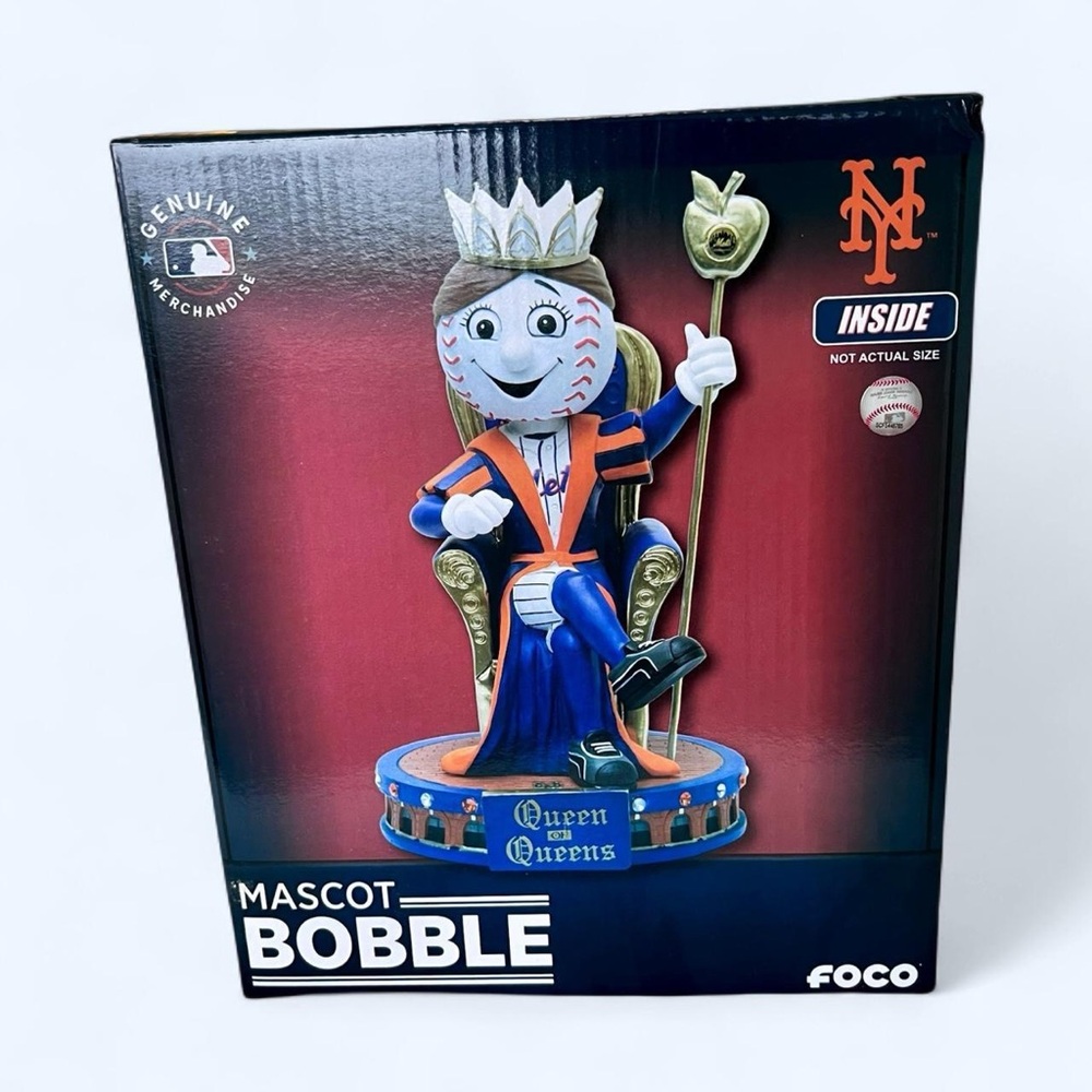 MRS. MET QUEEN OF QUEENS Limited Edition 10" Bobblehead #/260